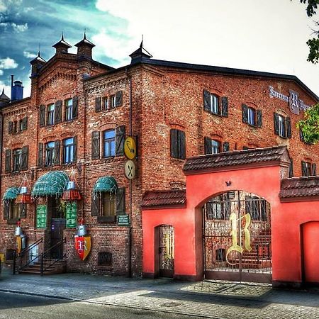 Apartamento Karczma Rycerska Lębork Exterior foto