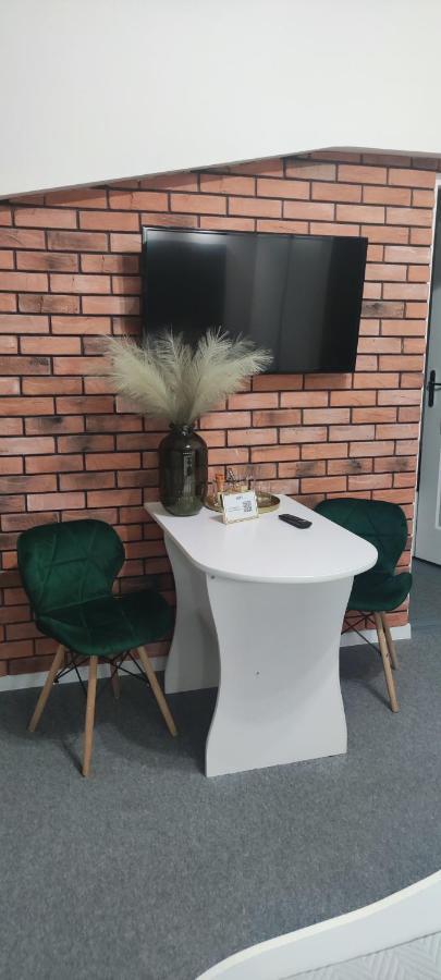 Apartamento Karczma Rycerska Lębork Exterior foto